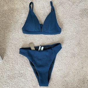 NEW Jcrew Textured Plunge Bikini. Size S. Navy blue.